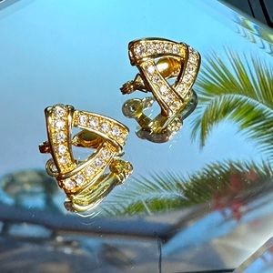 Vintage 1980s Signed Monet Swarovski Clip On Earrings